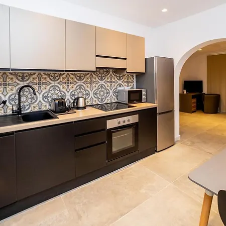 Emilio's * Слима